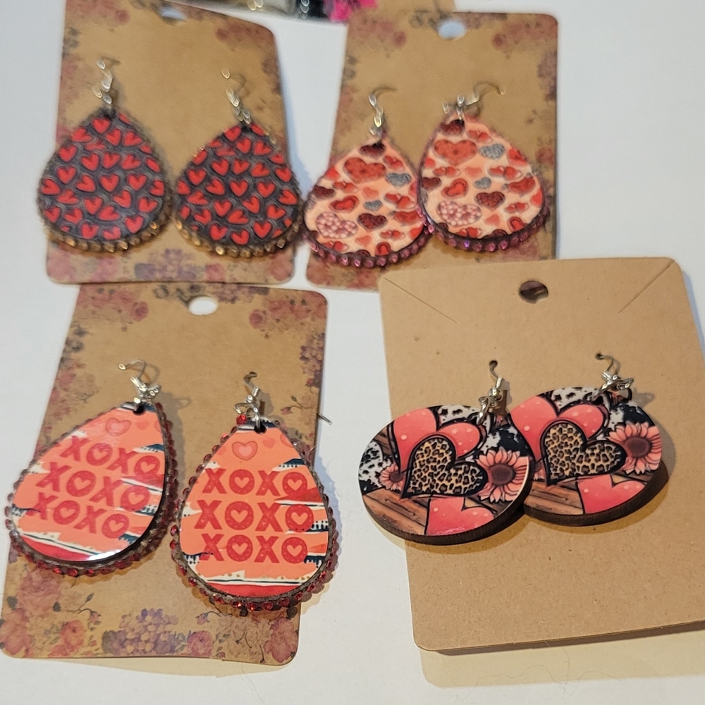 Heart Print Teardrop & Round Earrings Set - Pink Coral